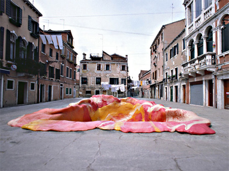 Chewing Gum in Venice