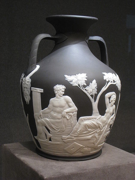 portland1 Wedgewood Portland Vase 1790