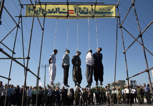 iran1 Public hanging Iran