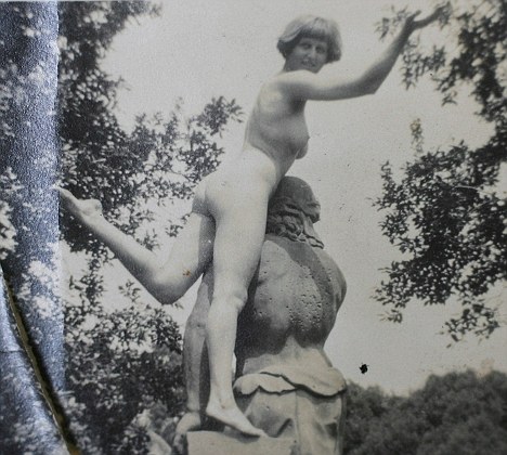 "Standing on top of a statue with an arm and a leg held aloft a naked young woman strikes a pose. The rather provocative young woman in question is artist Dora Carrington, who in the early part of the 20th century was linked with the Bloomsbury Group. Such was their impact on history that one small corner of central London - Bloomsbury - is now indelibly linked with the Bohemian circle of friends, which included Virginia Woolf, EM Forster and critic Lytton Strachey.   Read more: http://www.dailymail.co.uk/news/