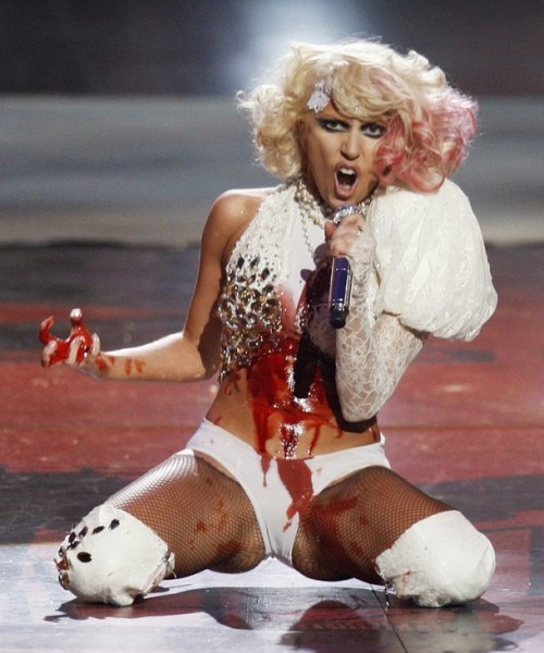 gaga1